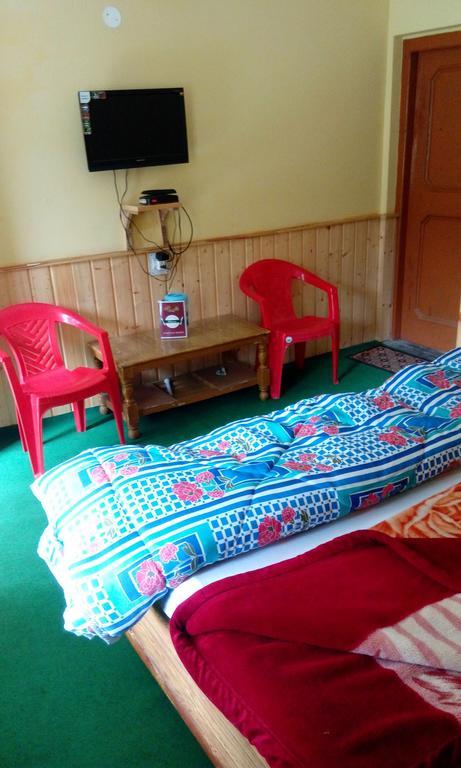 Suraj Cottage Manali Habitación foto