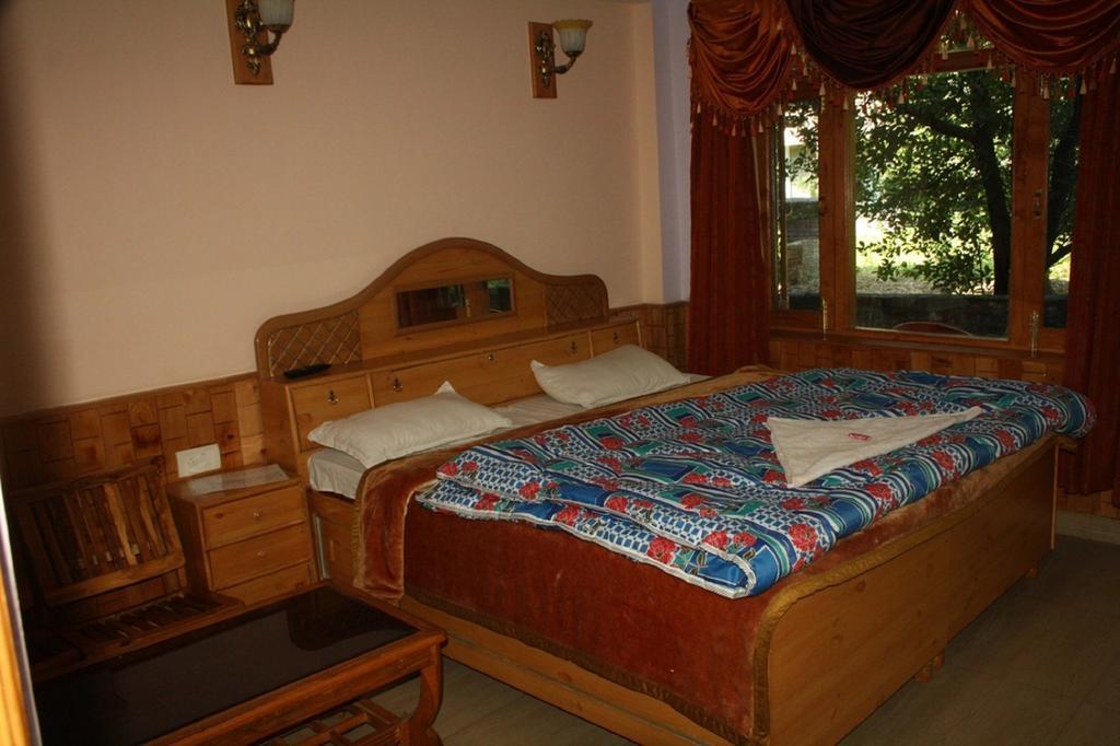 Suraj Cottage Manali Habitación foto